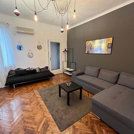 Two Bedroom Apartment Near Slavija Square Belgrad Exteriör bild