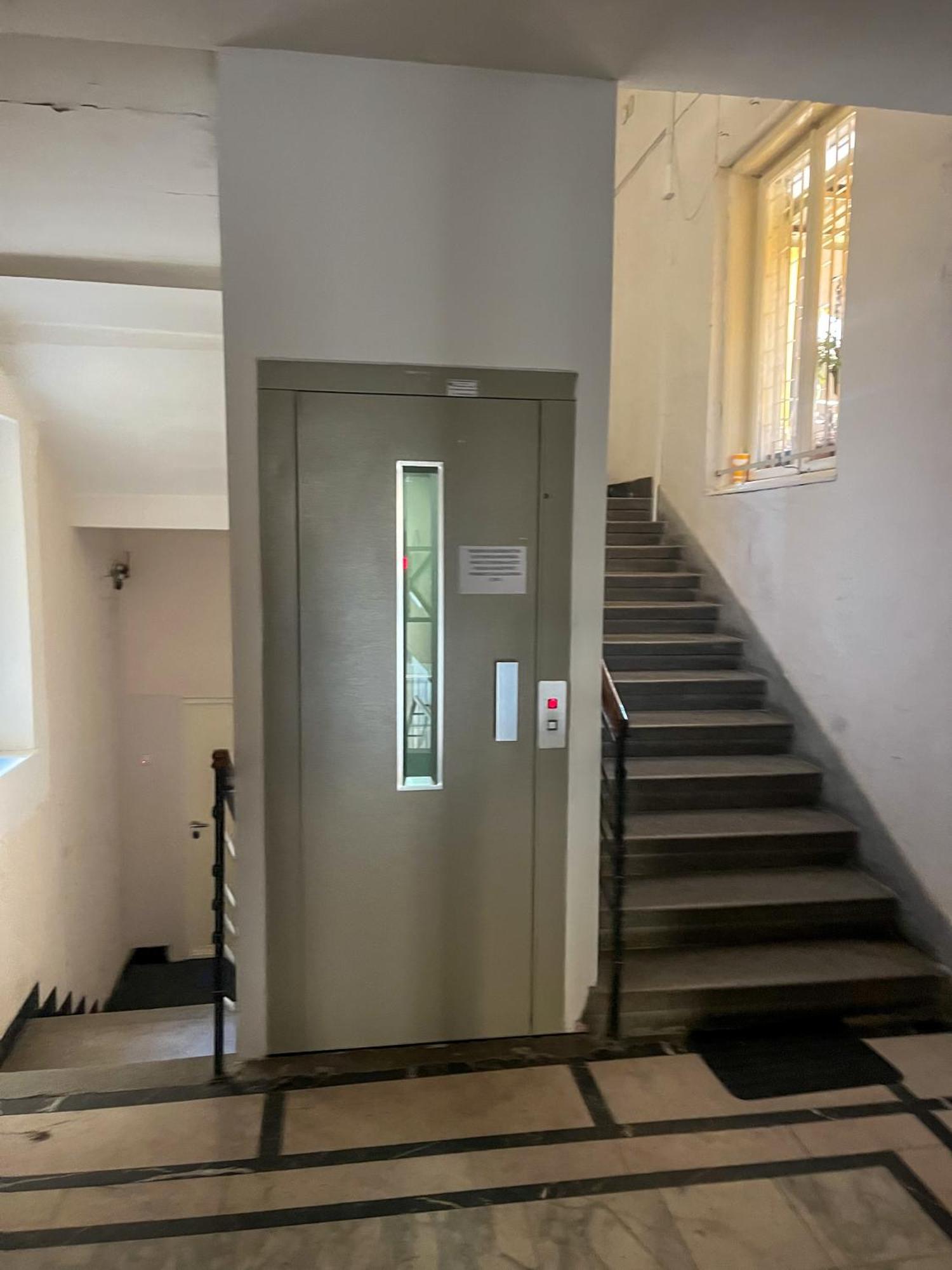 Two Bedroom Apartment Near Slavija Square Belgrad Exteriör bild